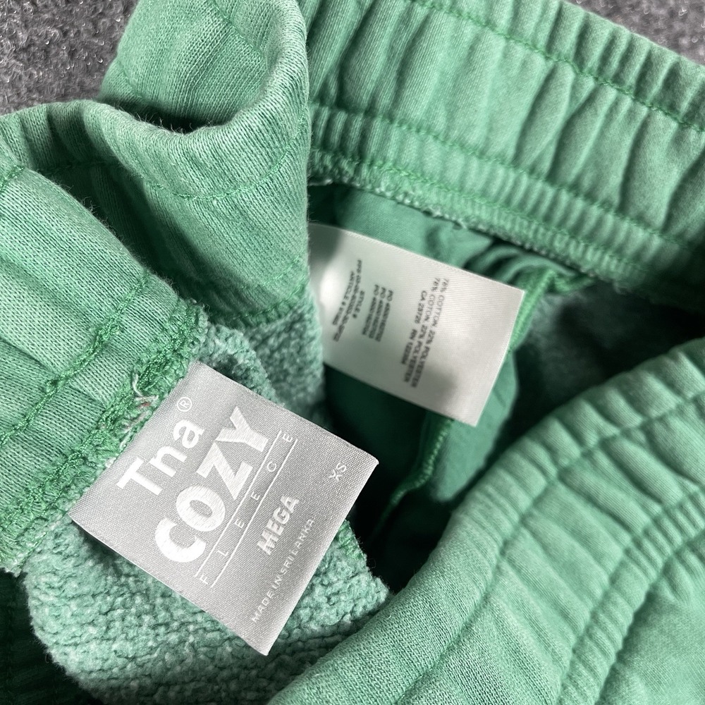 TNA Aritzia Cozy Sweatfleece Mega Cargo Sweatpants Green Women Size XS #1976 - Picture 3 of 12
